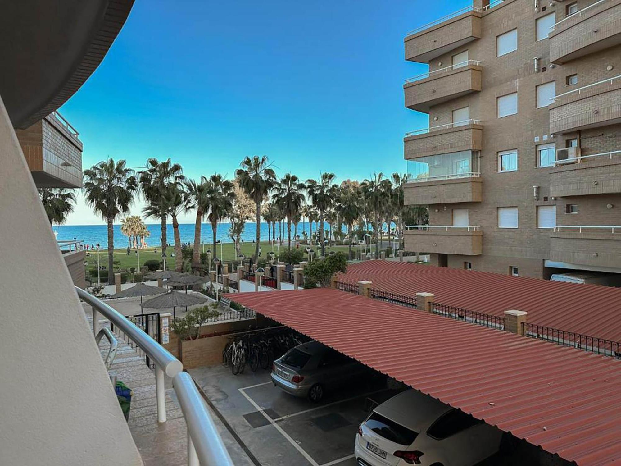 Apartamentos Be Suites Primera Linea Oropesa del Mar Esterno foto